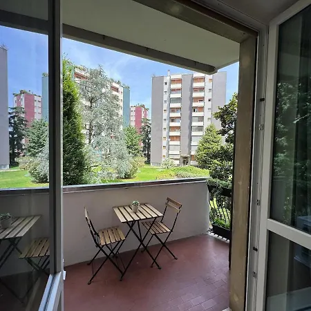 Modern In A Setting * Milan